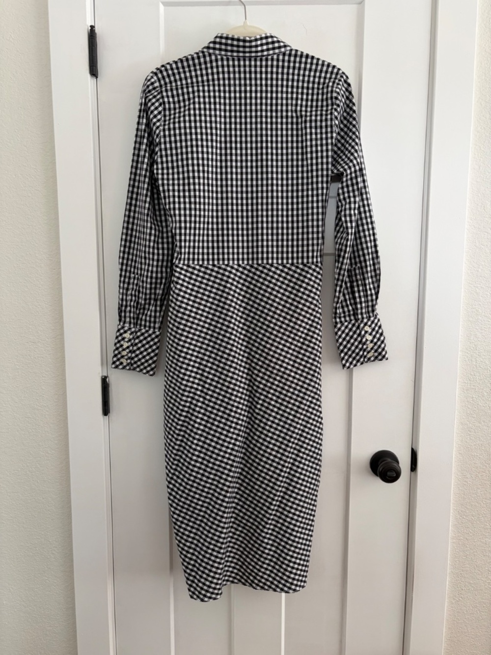 The Shirt Wrap Front Dress by Rochelle Behrens Black and White Check Size M NWT - Picture 5 of 7